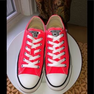 Converse All Stars-Size 7